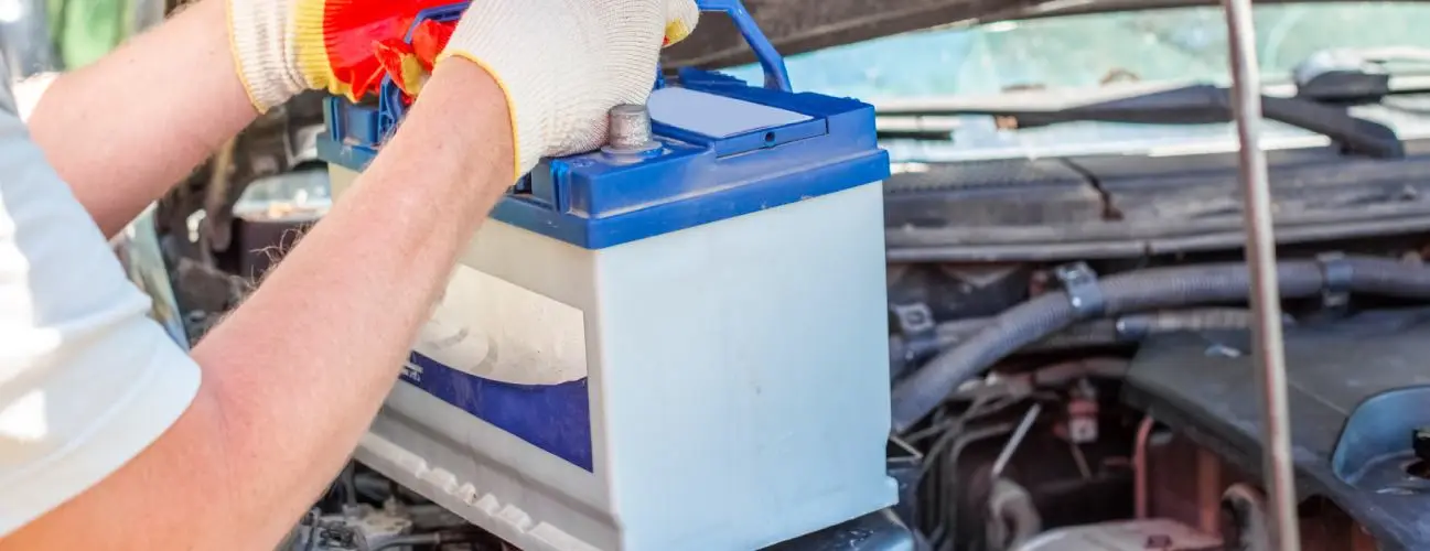 Expert Car Battery Replacement Service Abu Dhabi - Dubai Electronic Wheel Balance
