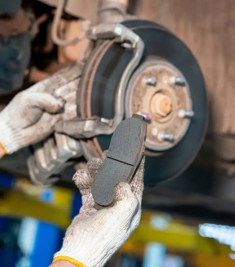 Top-notch Abu Dhabi Car Brake Service by Skilled Technicians