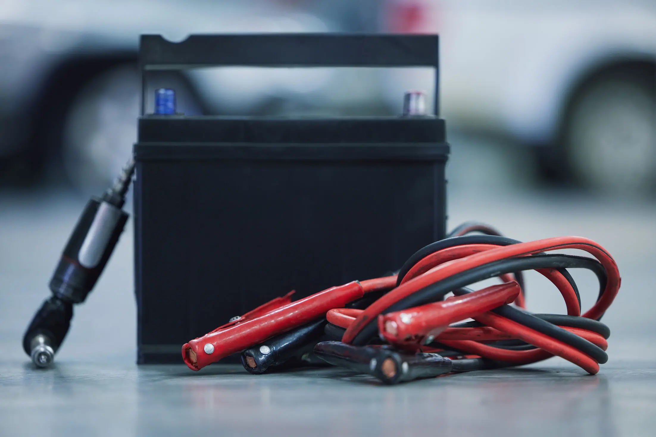  Why DWB Tyre Is the Go-To Choice for Emergency Battery Needs? 